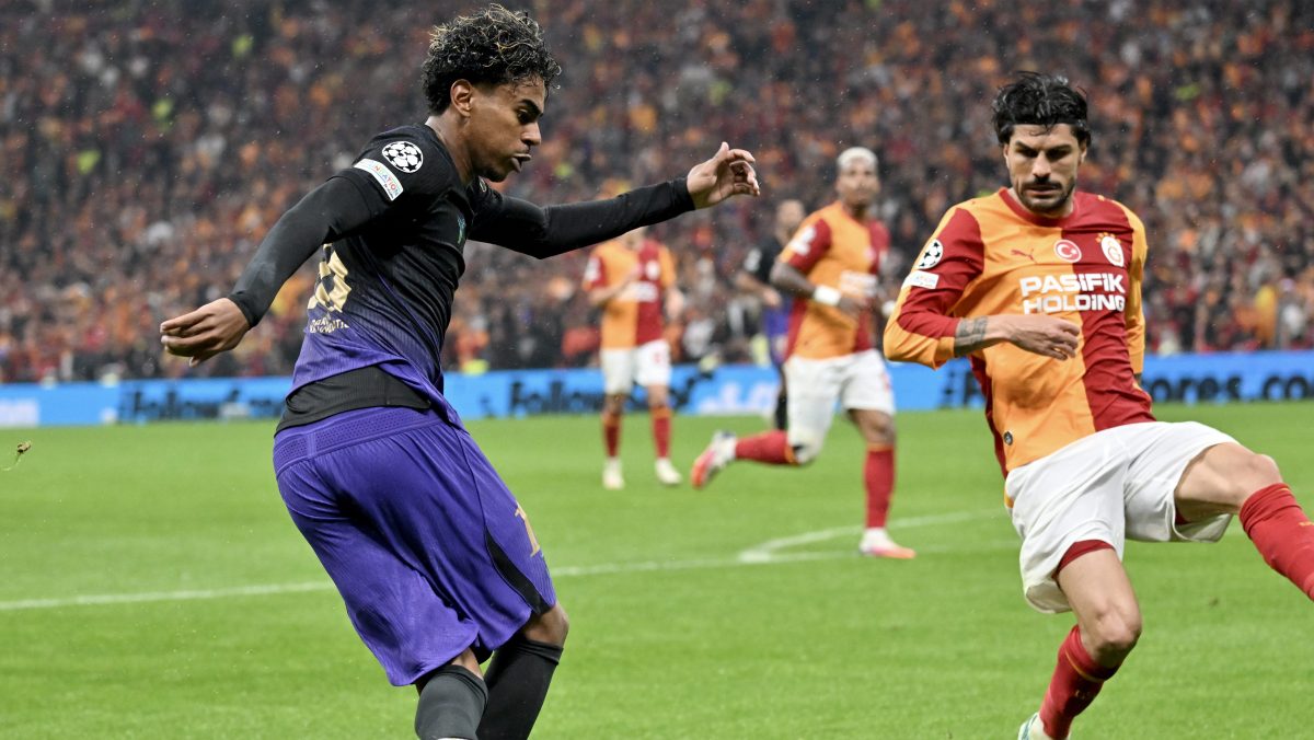 Lamine Yamal transformó el fútbol en magia en el 4-1 del Barcelona al Galatasaray