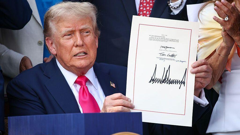 ¿Cómo le está yendo a la economía de EE.UU. bajo la presidencia de Trump?
