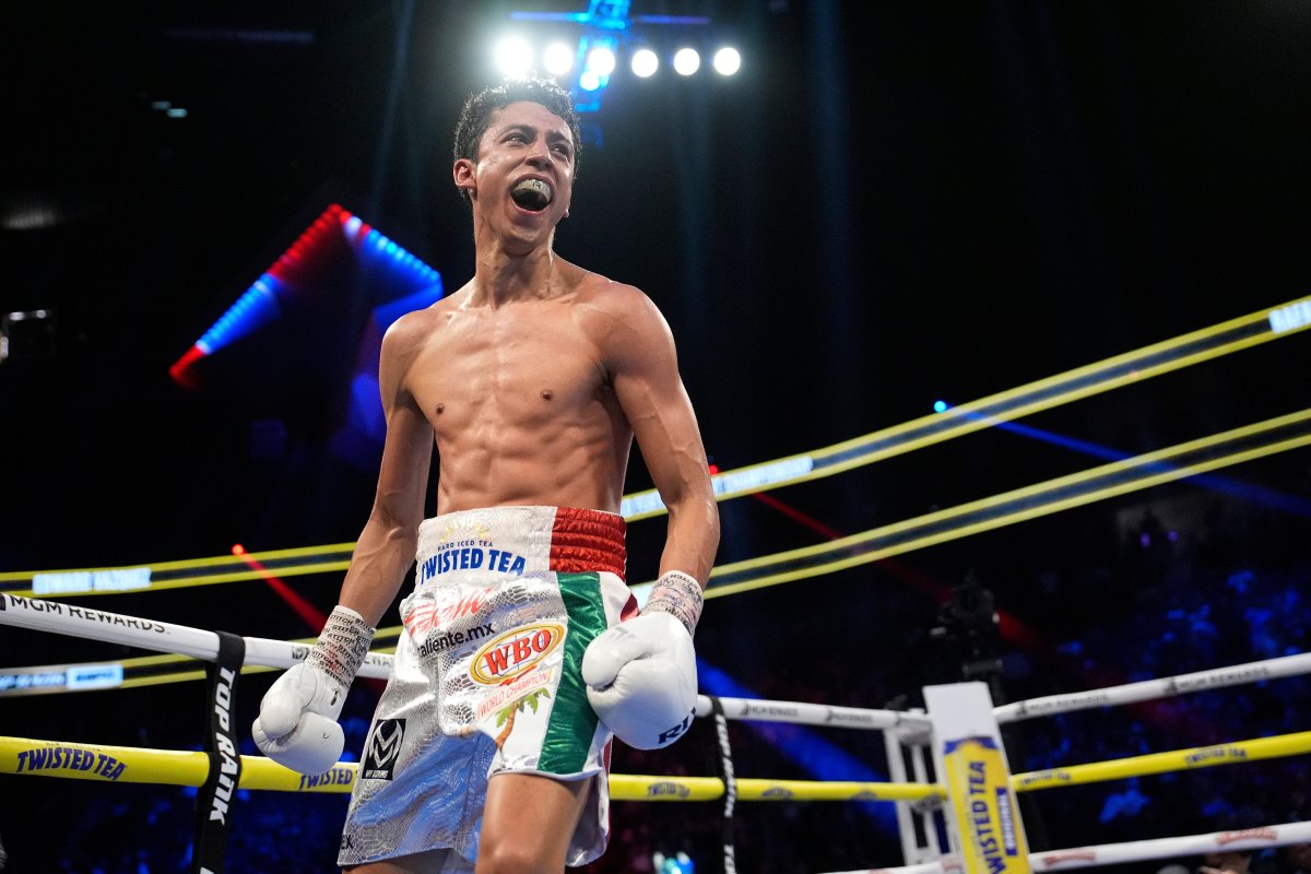 Polémica por cambio de última hora: El Divino Espinoza no pelearía ante el venezolano Lorenzo Parra