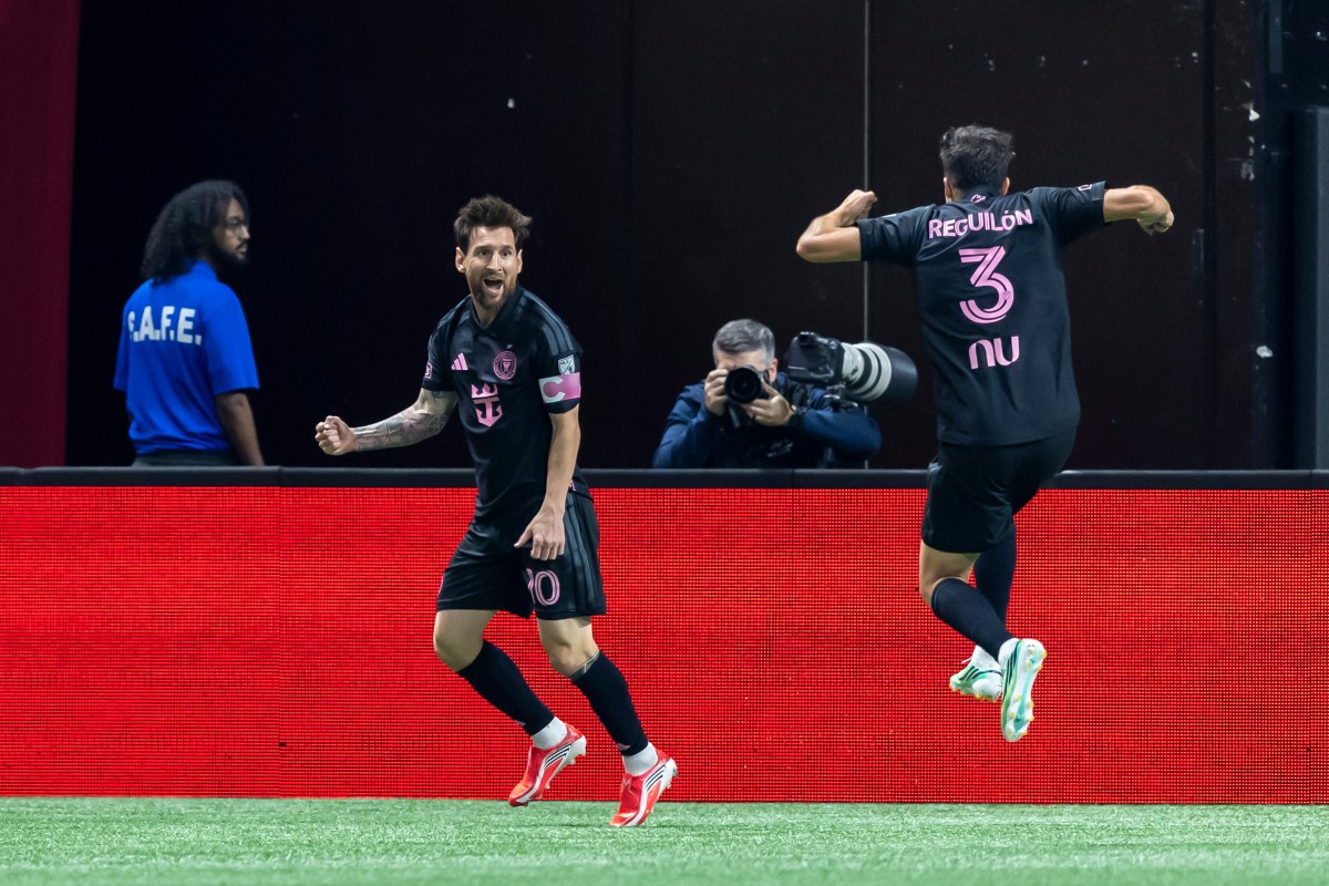 Un doblete contra Atlanta United deja a Messi a 64 goles de los 1,000