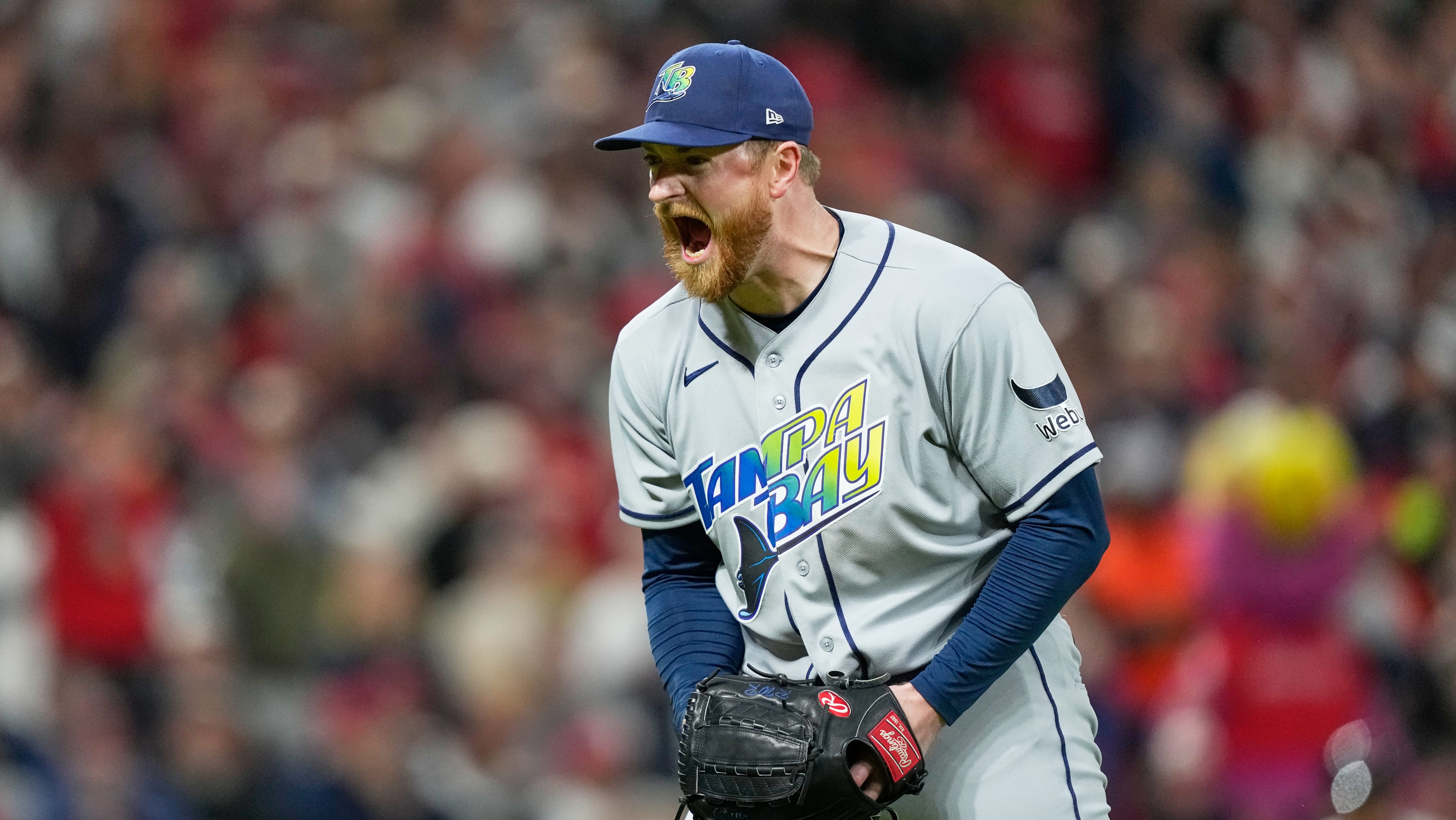 Los Rays toman ventaja sobre los Guardians y quedan a uno de la Serie Mundial