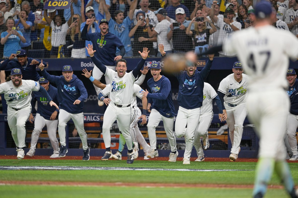 Tampa Bay Rays alcanzan la Serie Mundial para enfrentar a Milwaukee Brewers