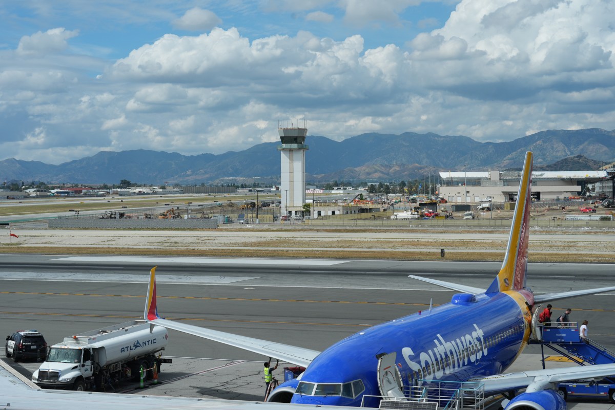 Aeropuerto de Hollywood-Burbank inaugura terminal de $1,300 millones