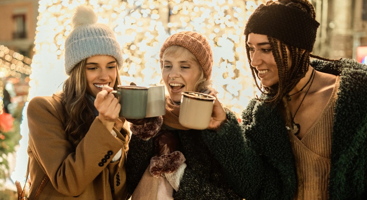 Experto señala a tres bebidas comunes como promotoras de la vida centenaria