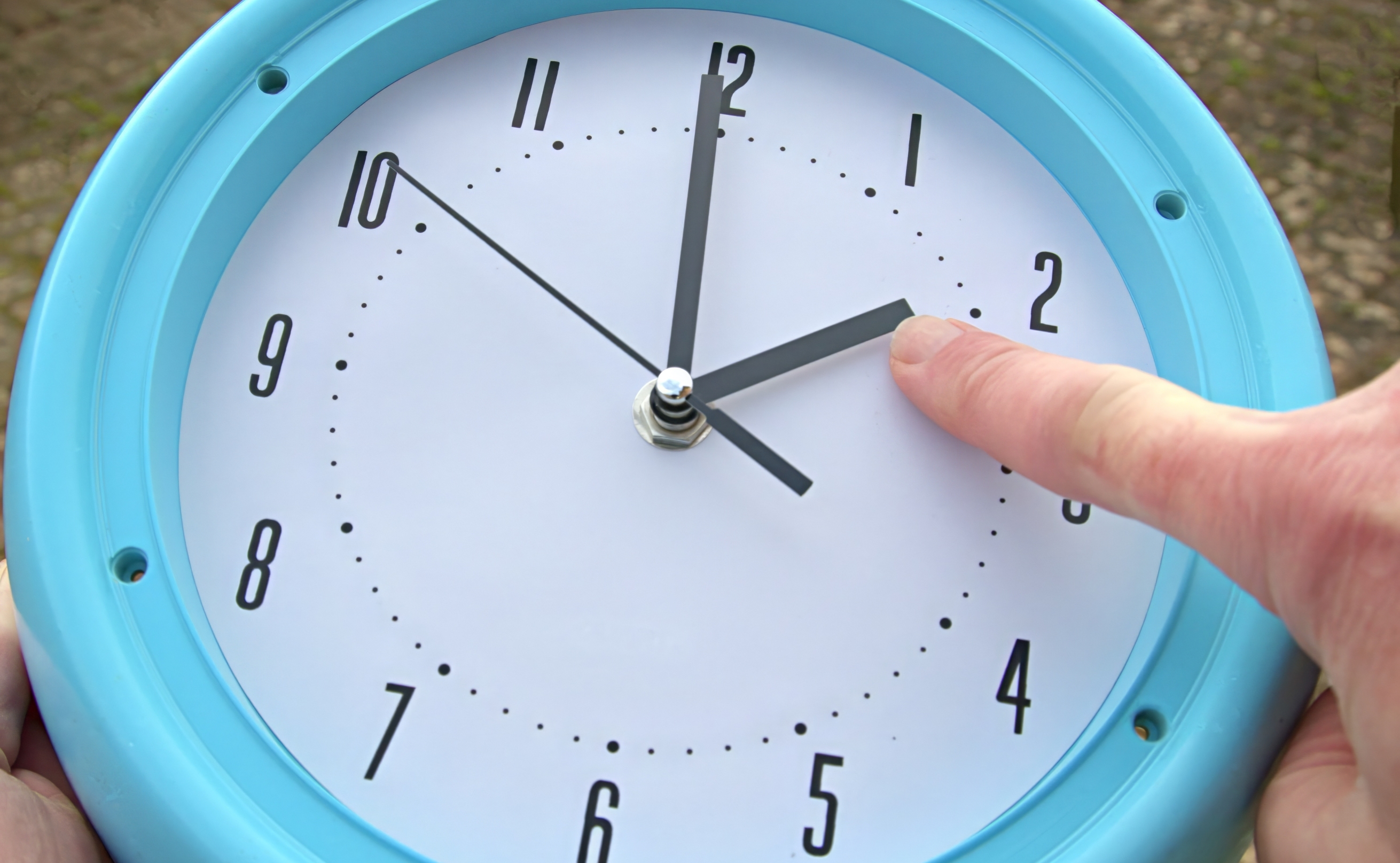Se acerca el fin del horario de verano: prepárate a retrasar el reloj