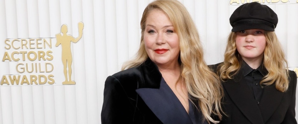 La esclerosis múltiple puede ser difícil de detectar: el caso del equivocado diagnóstico a Christina Applegate