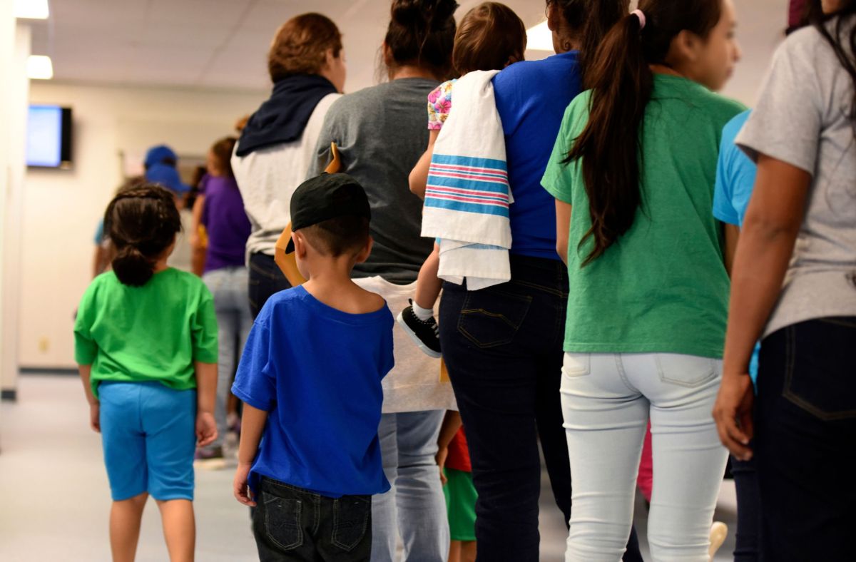 Clientes de abogado de inmigración dicen que los amenazaron con llamar a ICE en California