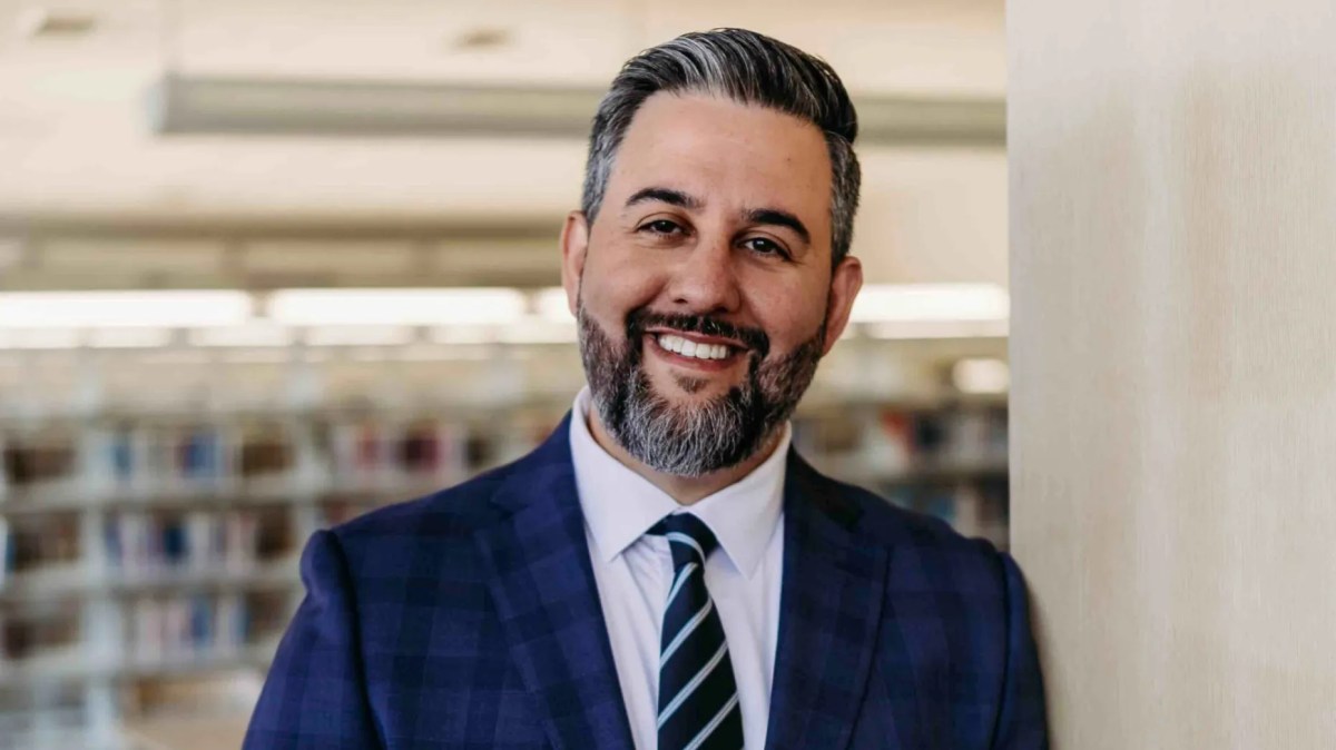 Por Francis Pollara al Distrito de Colegios Comunitarios del Área de Pasadena