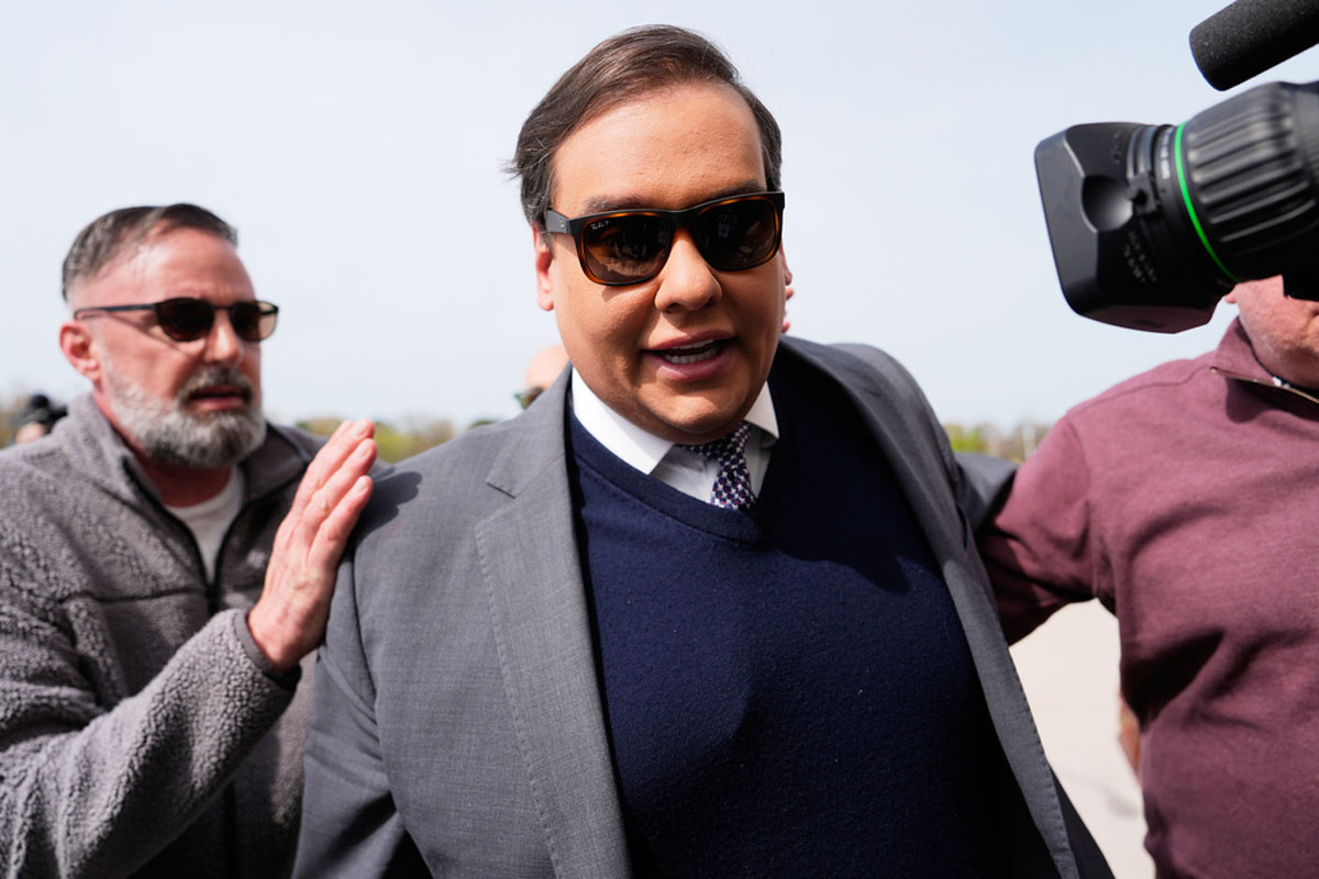 George Santos se postula como posible secretario de prensa de la Casa Blanca