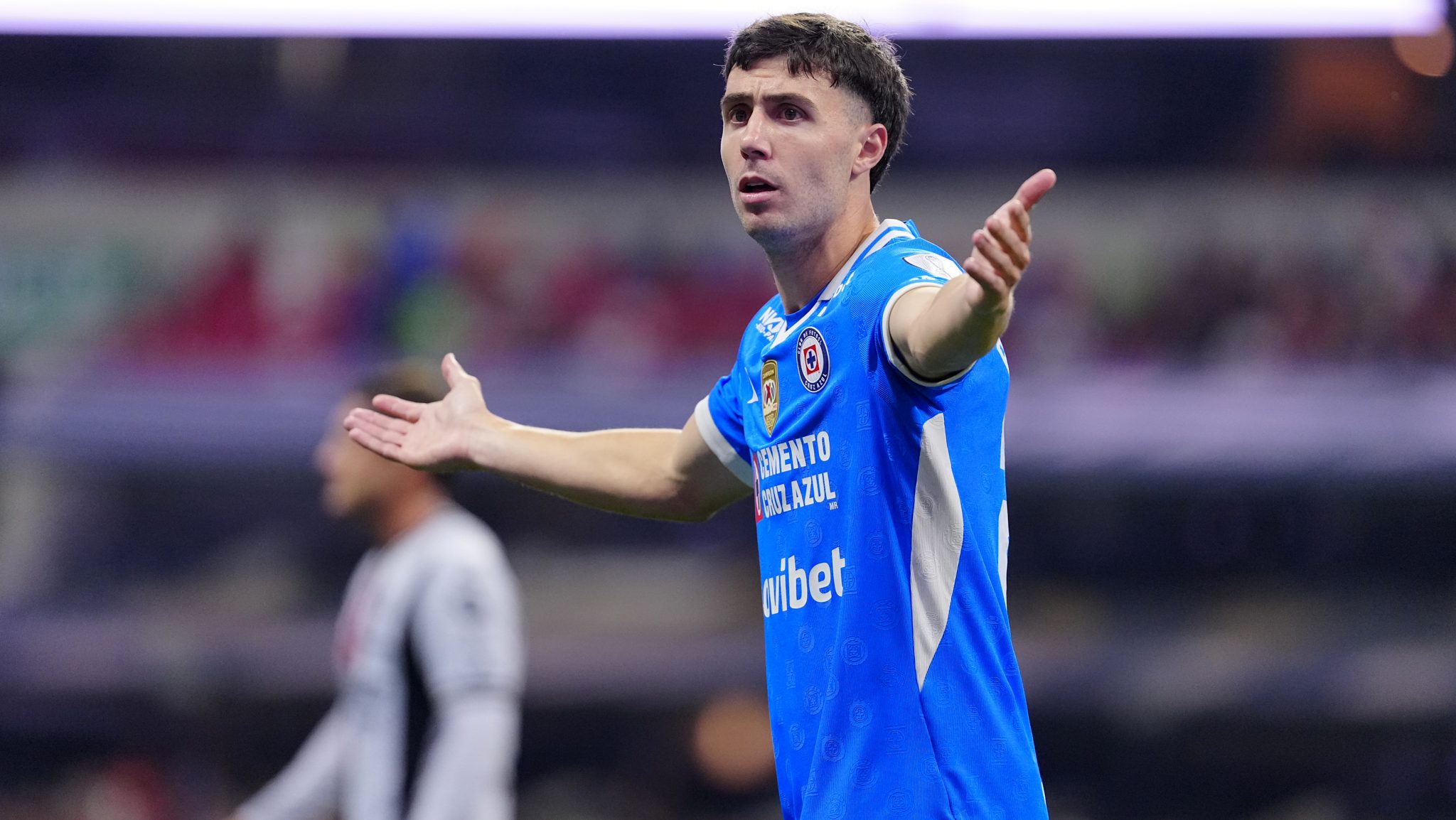 José Paradela enciende las alarmas en Cruz Azul antes del esperado duelo frente a Pumas