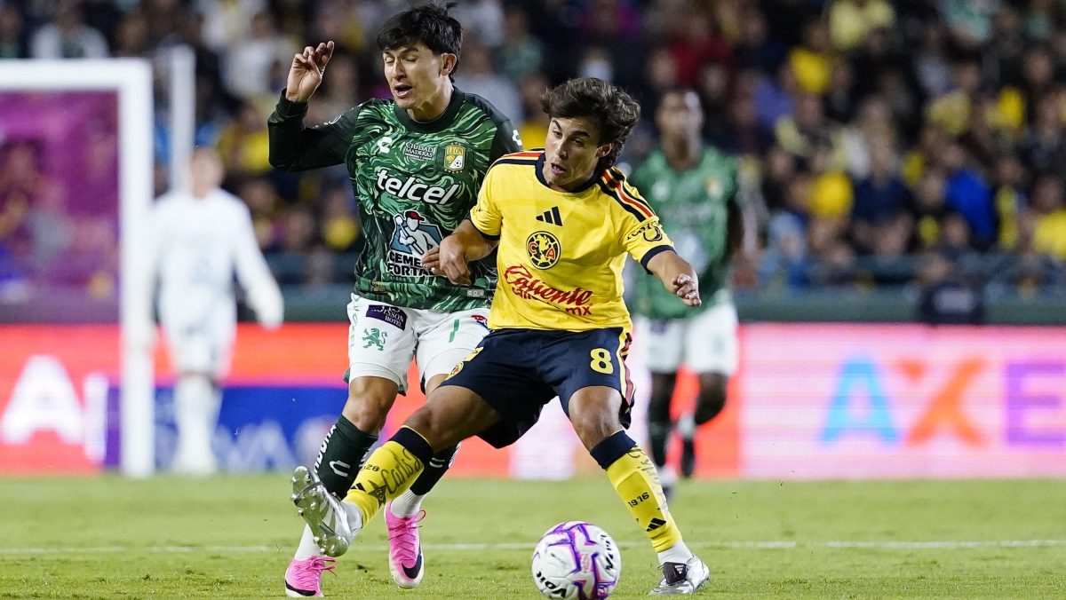 Carlos Pérez se estrena con el América en la espectacular feria de goles ante León