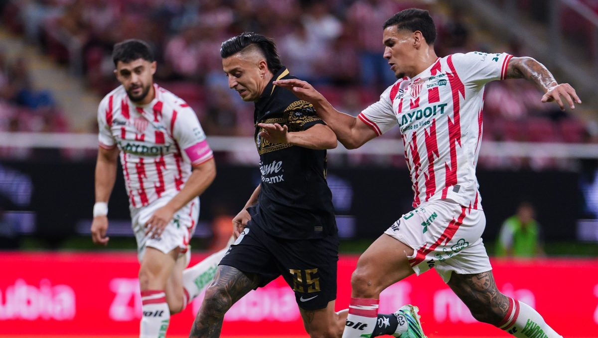 Chivas evita de milagro la vergüenza de la temporada ante el Necaxa