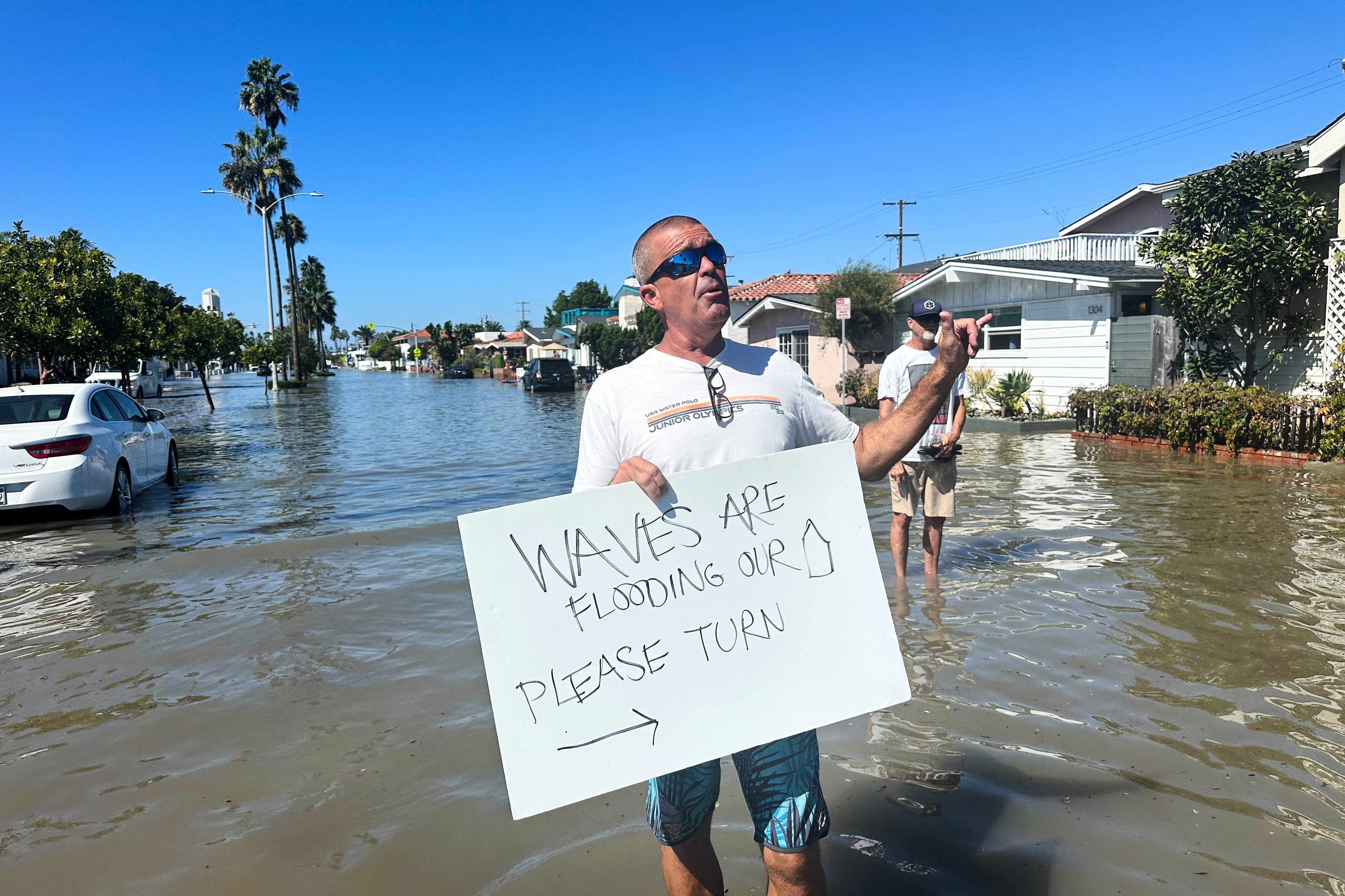 Rachel provoca alertas de inundación en el sur de California