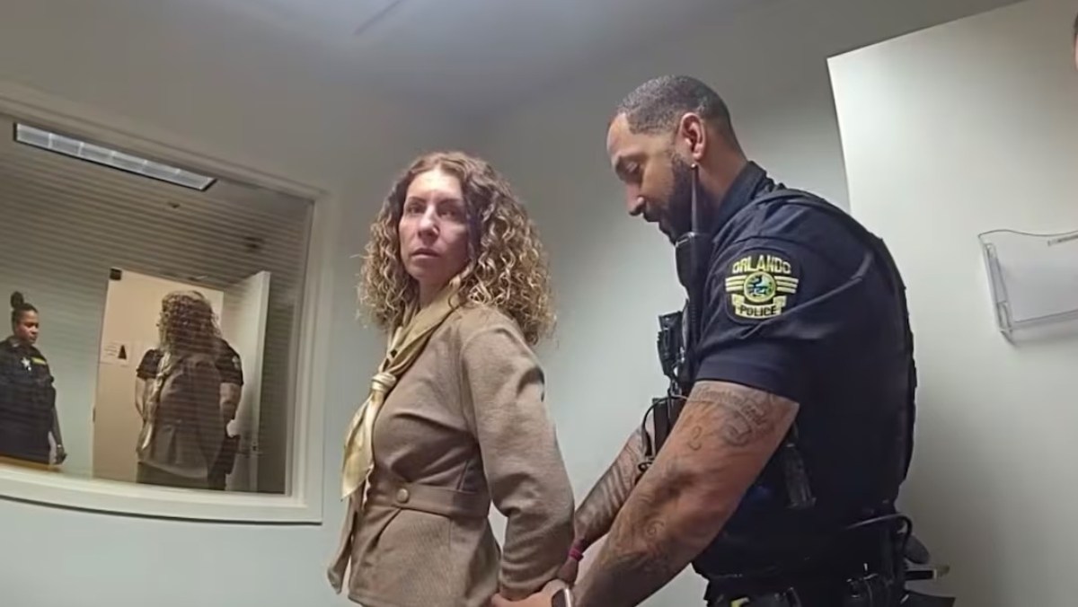 Una madre de Florida fue arrestada tras dejar a sus 4 hijos pequeños solos en casa para viajar a Las Vegas