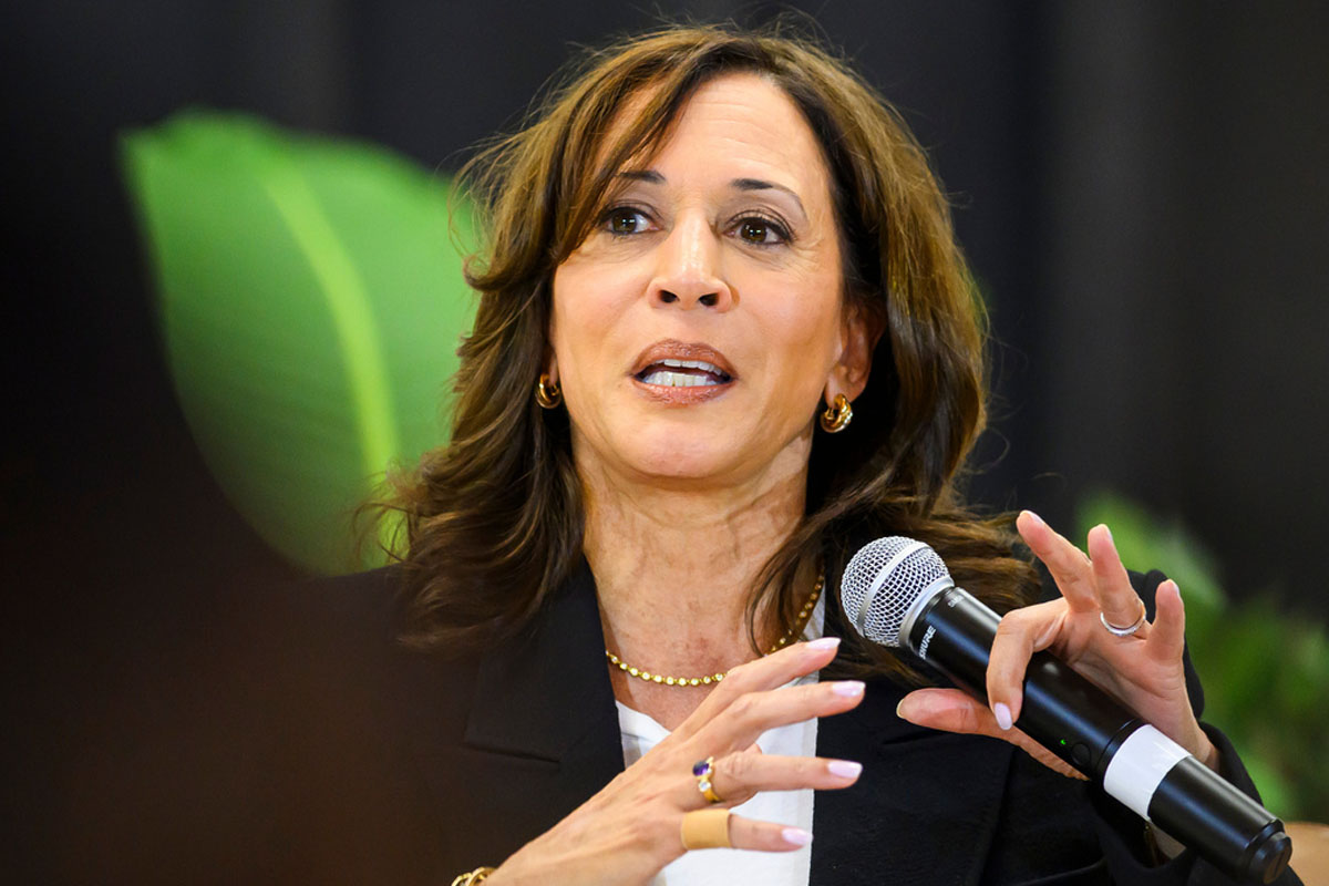 "No vengas aquí a hacer campaña por mí", exige a Kamala Harris candidato demócrata al Senado