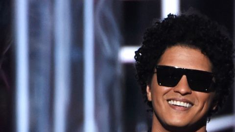 Karol G y Bruno Mars