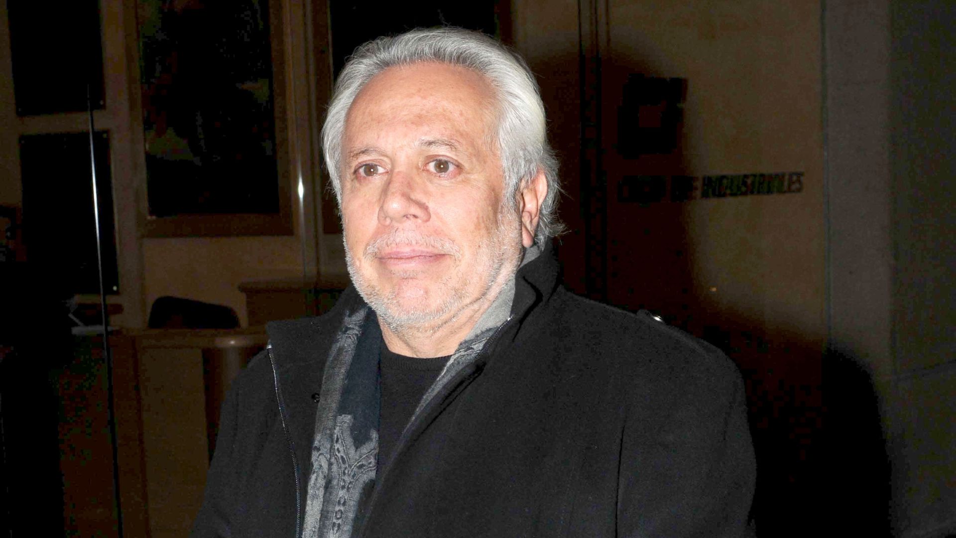 Luis de Llano arremete contra la serie "Timbiriche" por el uso no autorizado de su imagen