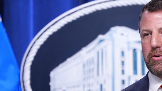 Markwayne Mullin, secretario de Seguridad Nacional