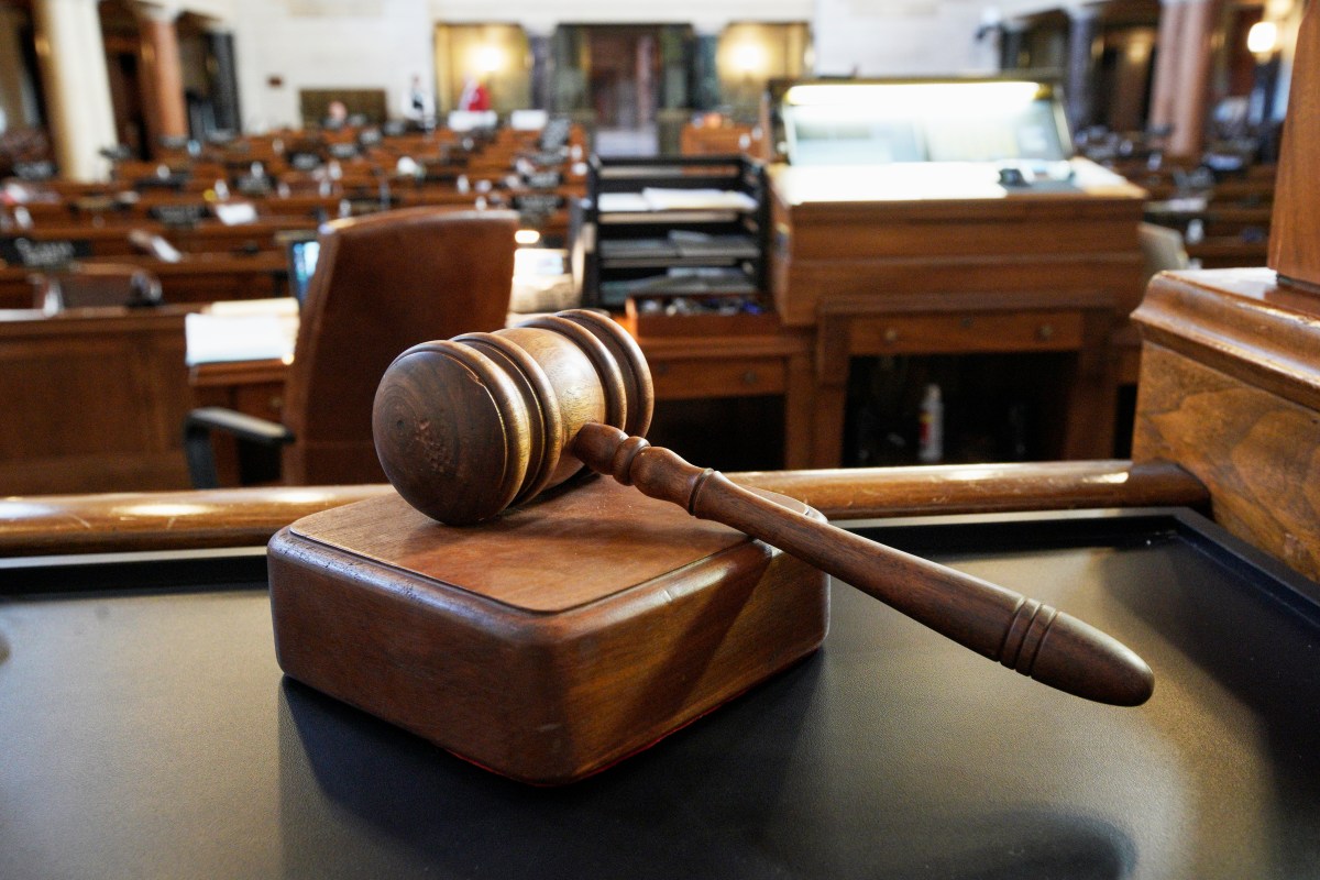 Hombre de California se declara culpable de secuestro de migrantes