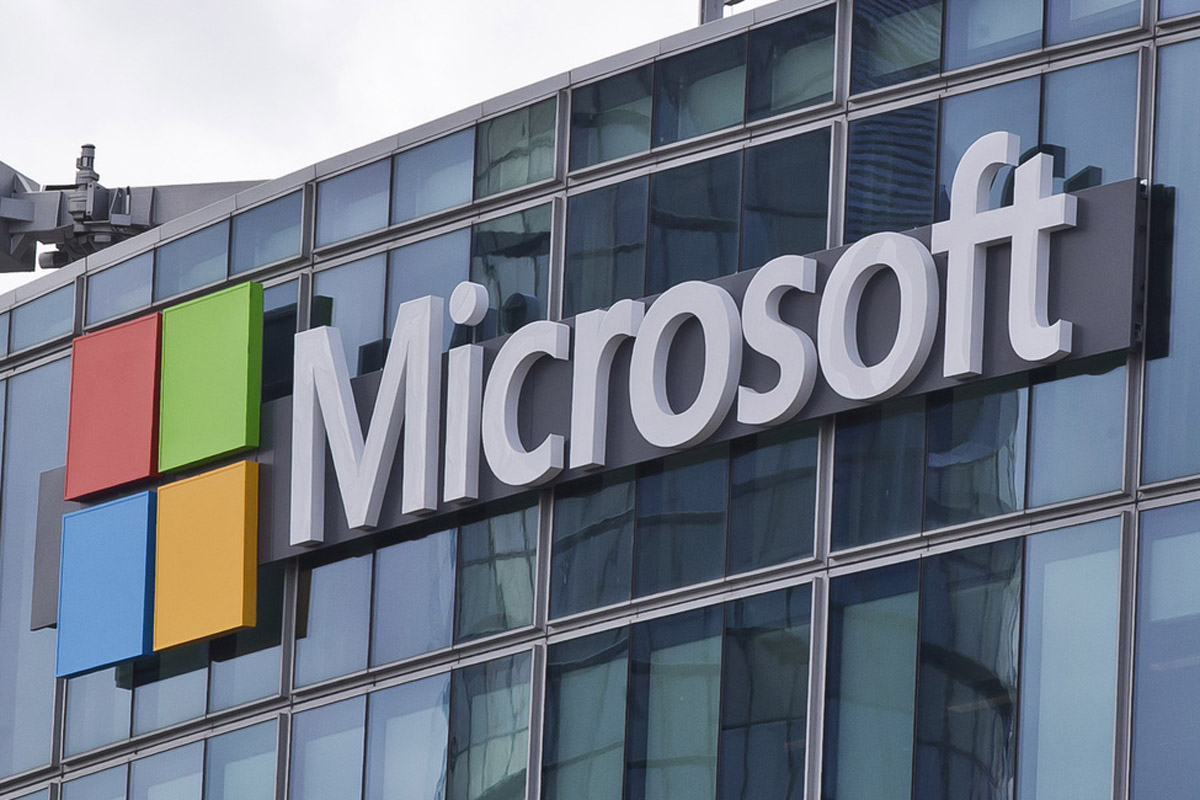 EE.UU. impedirá que más trabajadores extranjeros de Microsoft accedan a la residencia permanente