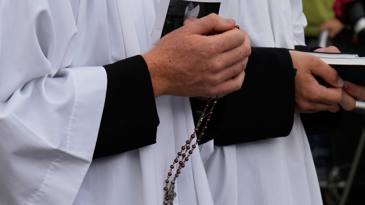 Sacerdote colombiano es acusado de abusar de un menor en diversas ocasiones dentro del monasterio