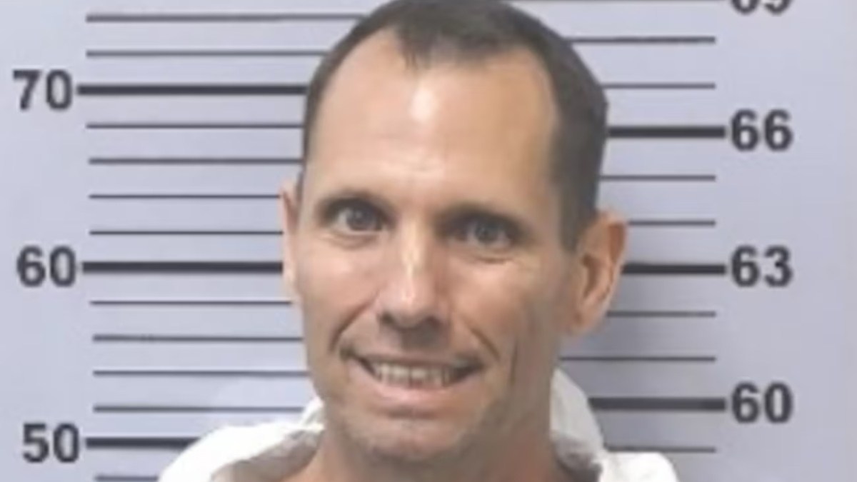 Hombre de Alabama acusado de decapitaciones con motosierra será sometido a evaluación psiquiátrica de emergencia