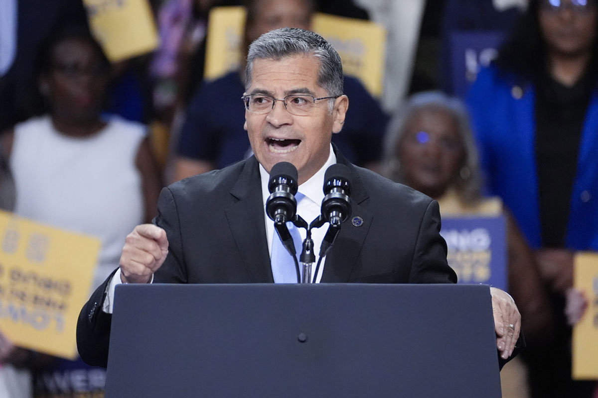 Xavier Becerra exhorta a los latinos acudir a votar por los inmigrantes que no pueden hacerlo