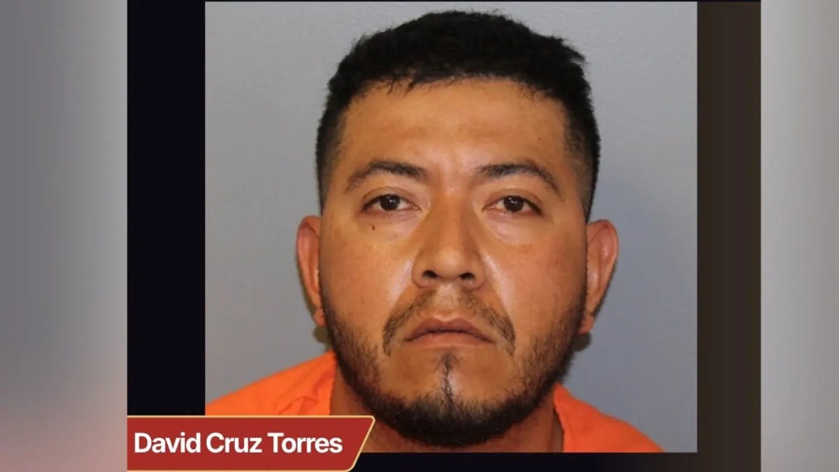 Hombre es acusado de cortarle el cuello a una compañera de trabajo que le daba un aventón en Nueva York