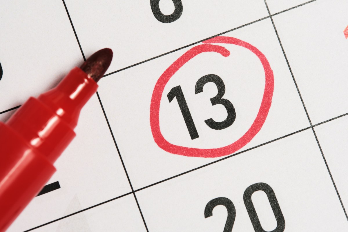 La superstición del martes 13: por qué se considera de mala suerte y qué no hacer
