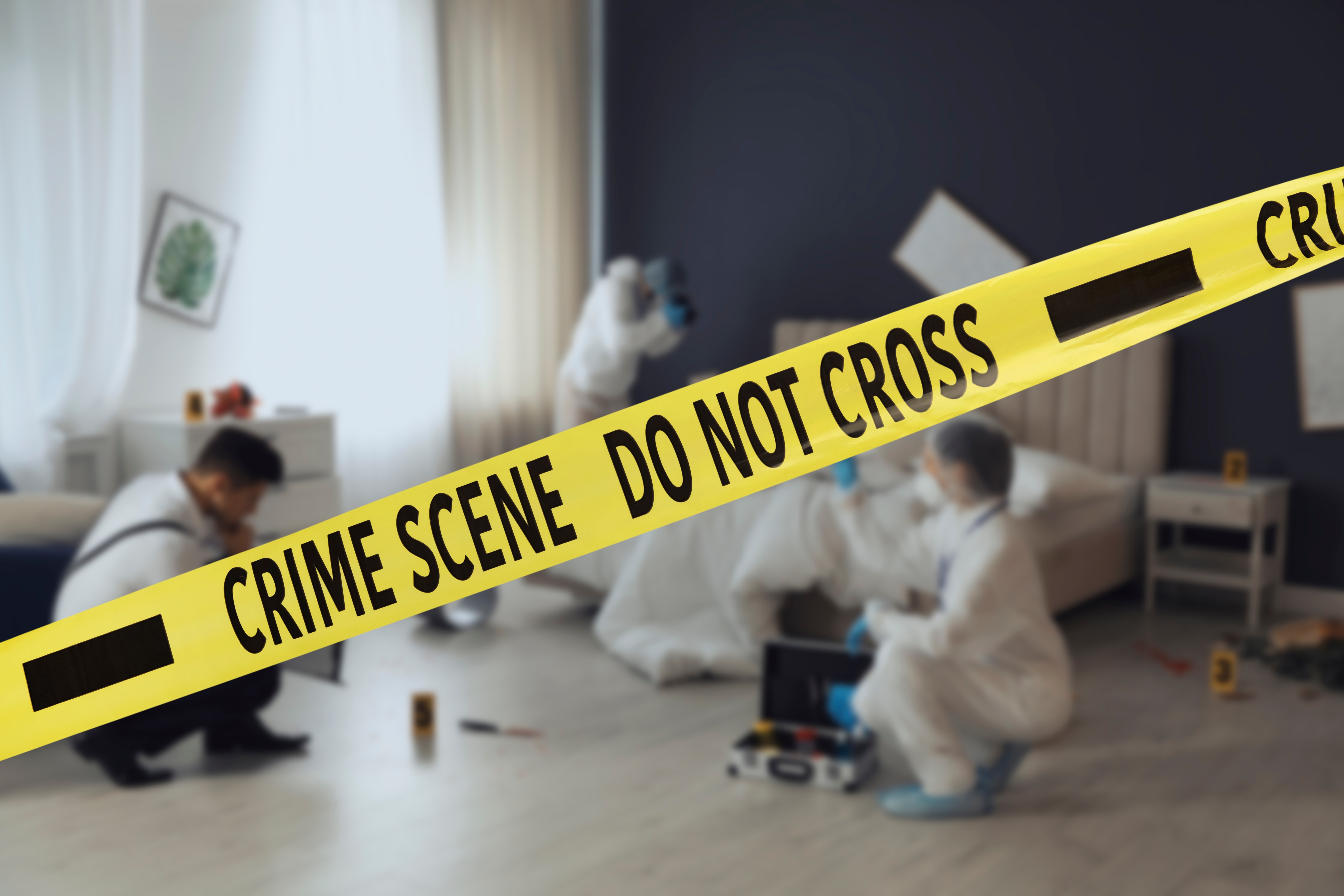 Madre e hijo de 9 años mueren en un presunto homicidio-suicidio en Indianápolis