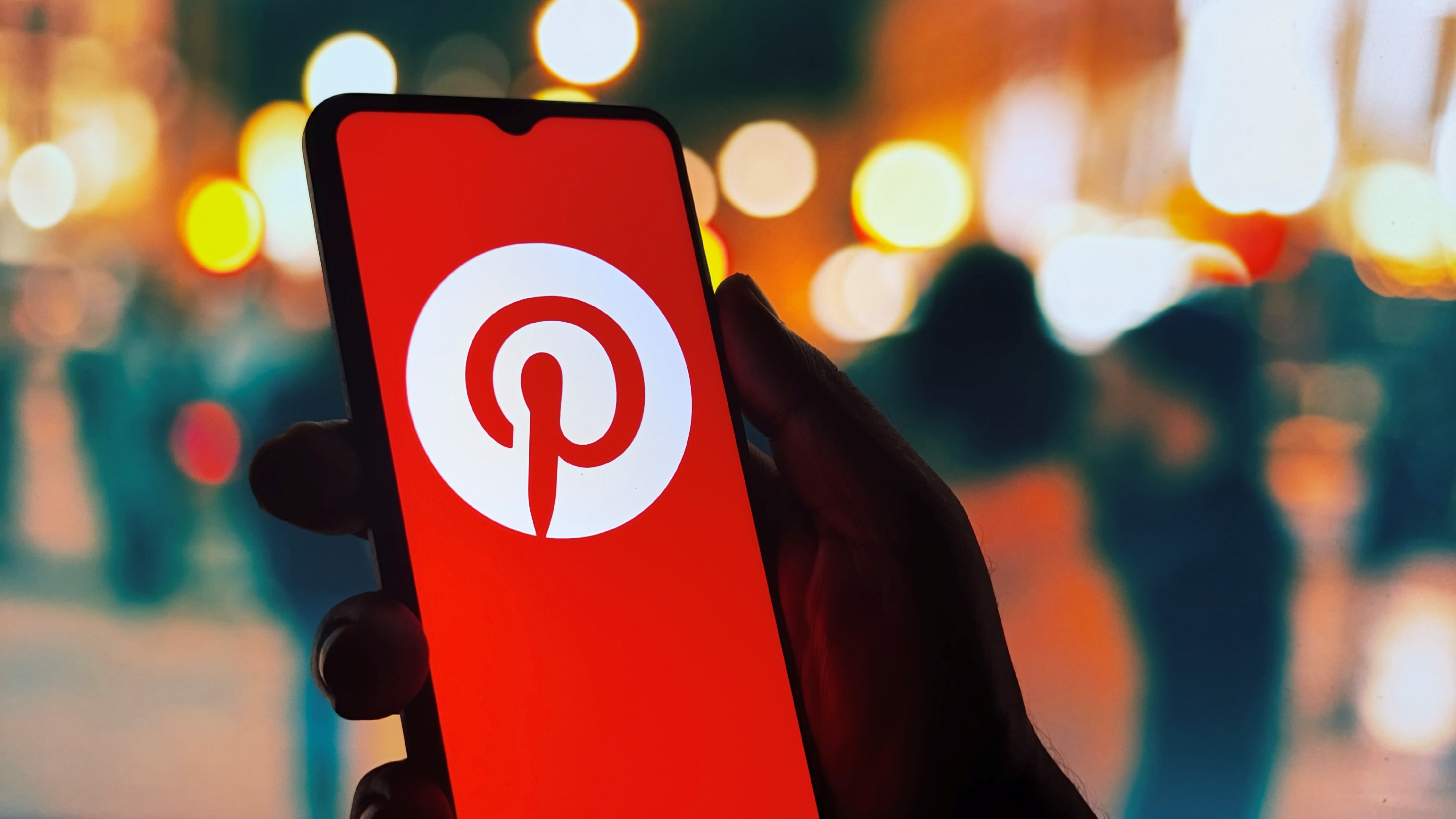 Pinterest estrena una función para que los estudiantes dejen el celular en clase